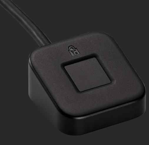 Kensington VeriMark Desktop Fingerprint Key, Unique Fingerprint Identity Reader/Authenticator, Recognition Technology for Your PC, Black - K62330WW