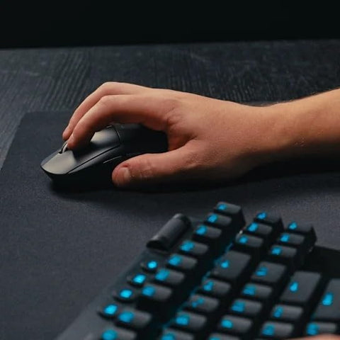 Logitech G PRO X SUPERLIGHT 2 wireless gaming mouse, 60 g pro-grade mouse with 5 programmable buttons, 44k DPI sensor, 8 kHz report rate, USB-C charging for PC/Mac - Black