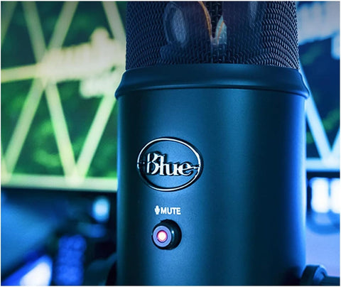 Logitech Blue Yeti USB Microphone for PC, Mac, Gaming, Recording, Streaming, Podcasting, Studio and Computer Condenser Mic with Blue VO!CE effects, 4 Pickup Patterns, Plug and Play – Black